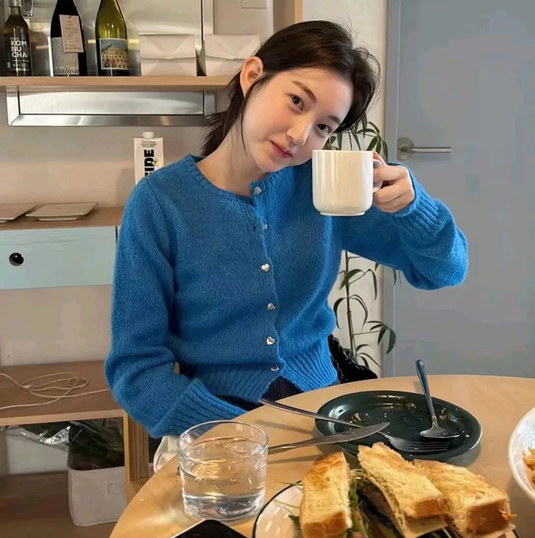 抱着黄金飞翔